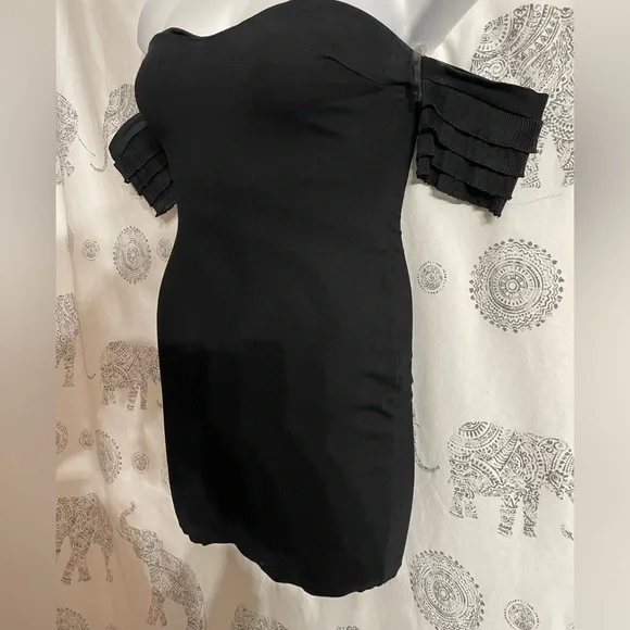 Womens small Glare little black dress sexy off the shoulder great condition mini - Picture 2 of 6